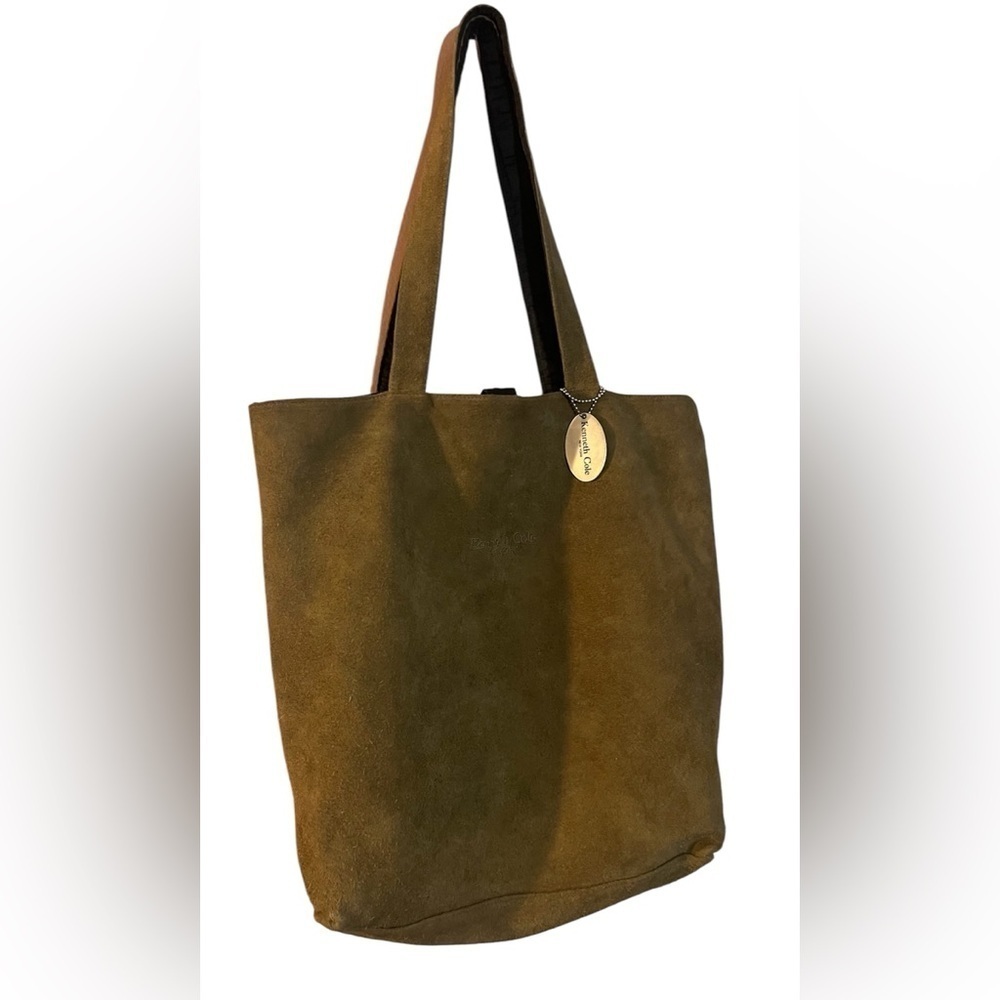 Vintage Kenneth Cole boho suede hobo grunge shoulder bag. Olive green‎
